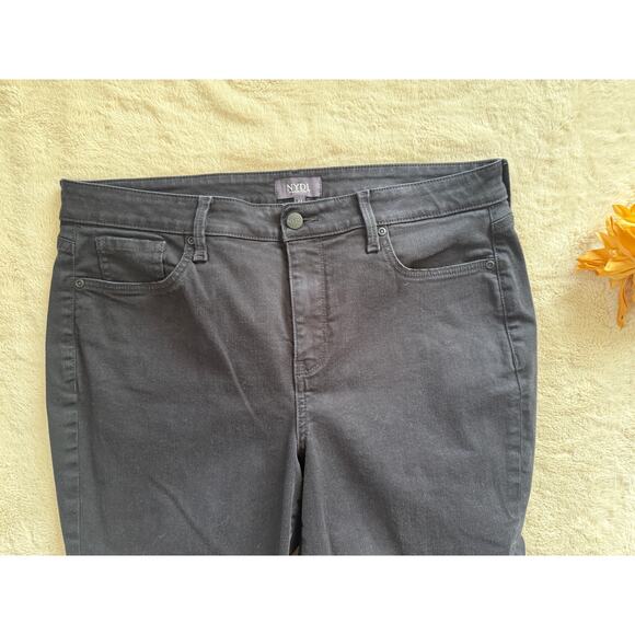 NYDJ Black Cropped Jeans Size 12 - Picture 3 of 7